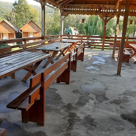 Pensiunea Codru Alsószolcsva Kültér fotó